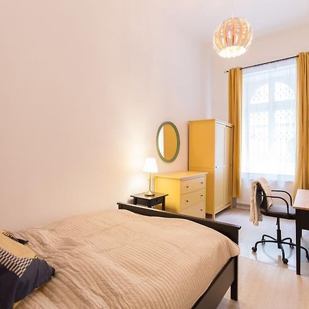 Bpr Oktogon Center Apartment Budapest Bagian luar foto