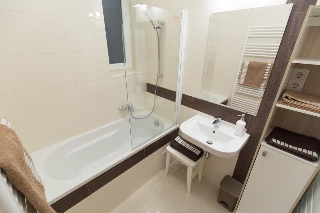 Bpr Oktogon Center Apartment Budapest Bagian luar foto