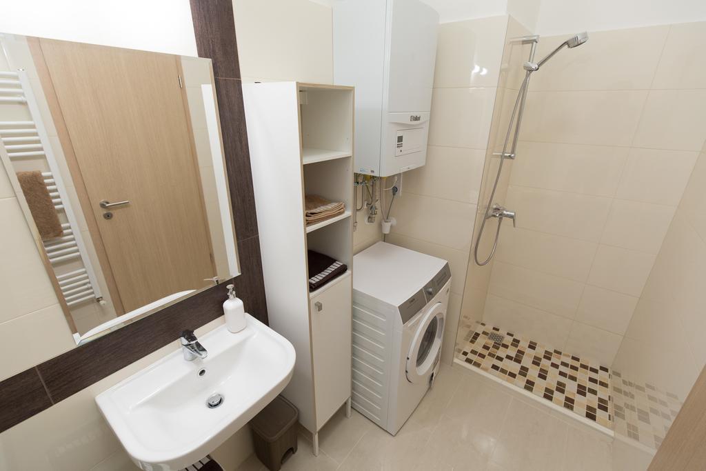 Bpr Oktogon Center Apartment Budapest Bagian luar foto