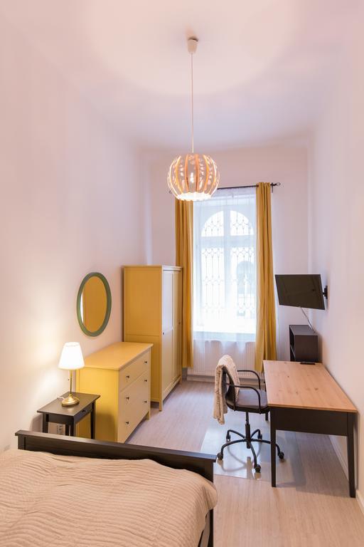 Bpr Oktogon Center Apartment Budapest Bagian luar foto